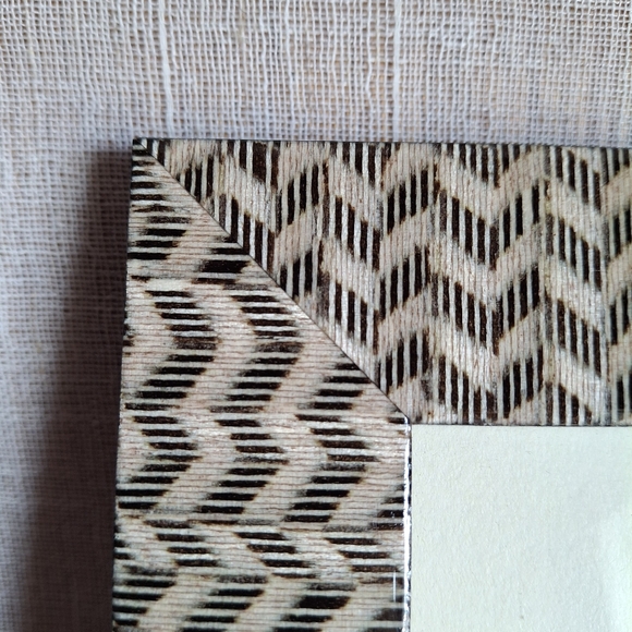 Natalini Handmade Italian Marquetry Picture Frame 4"x6" - Picture 2 of 4